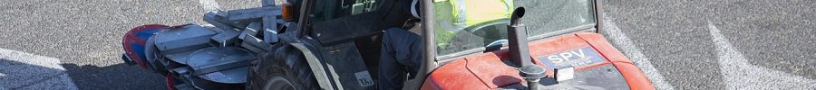 Carretilla elevadora en rampas y pendientes: normas para circular con seguridad